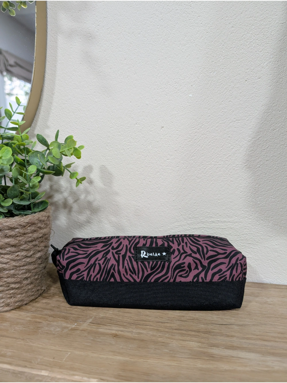 Estutxe zebra berenjena