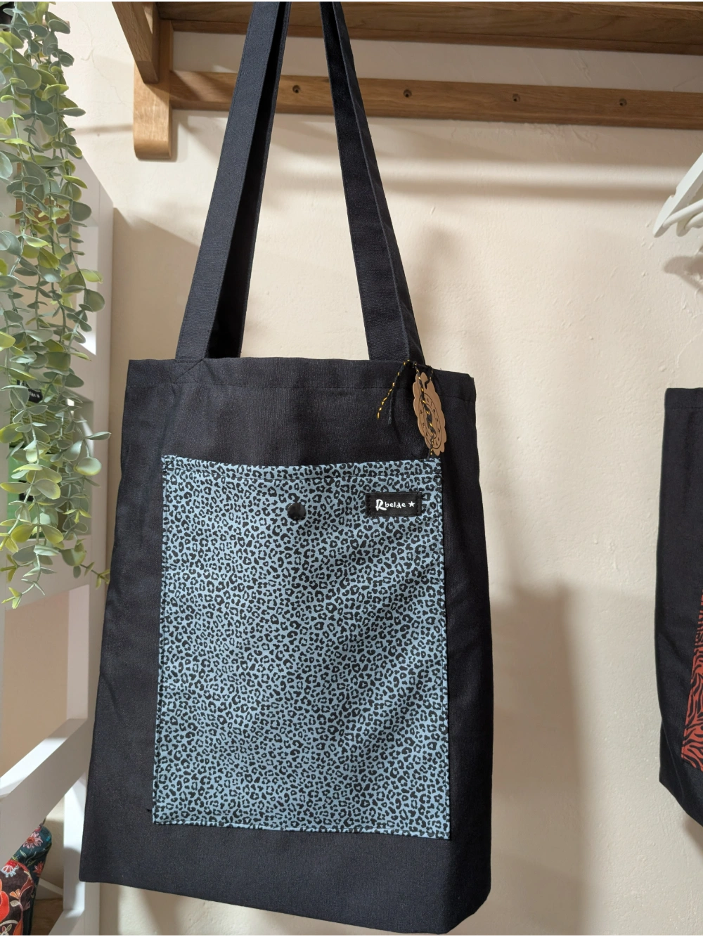 Tote leopardo urdina