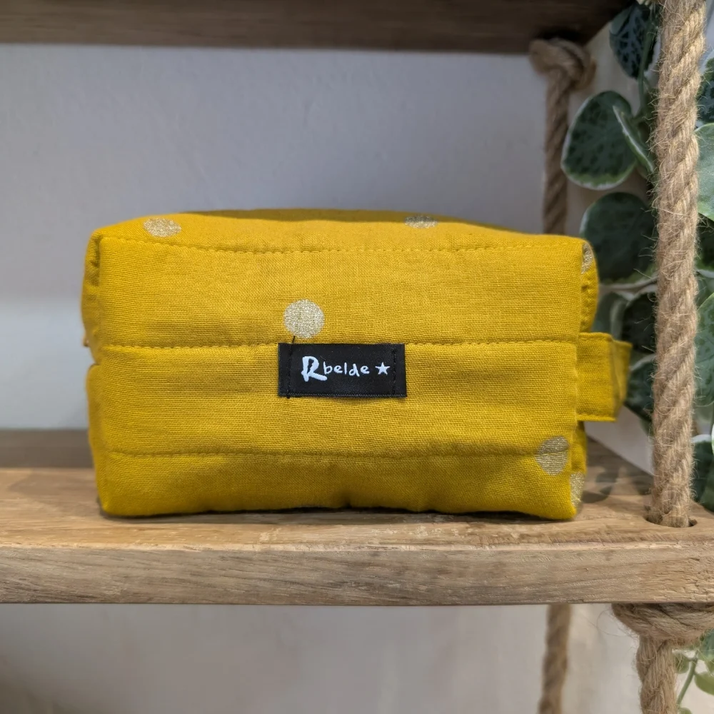 Nezeser Arrano mostaza puntuak