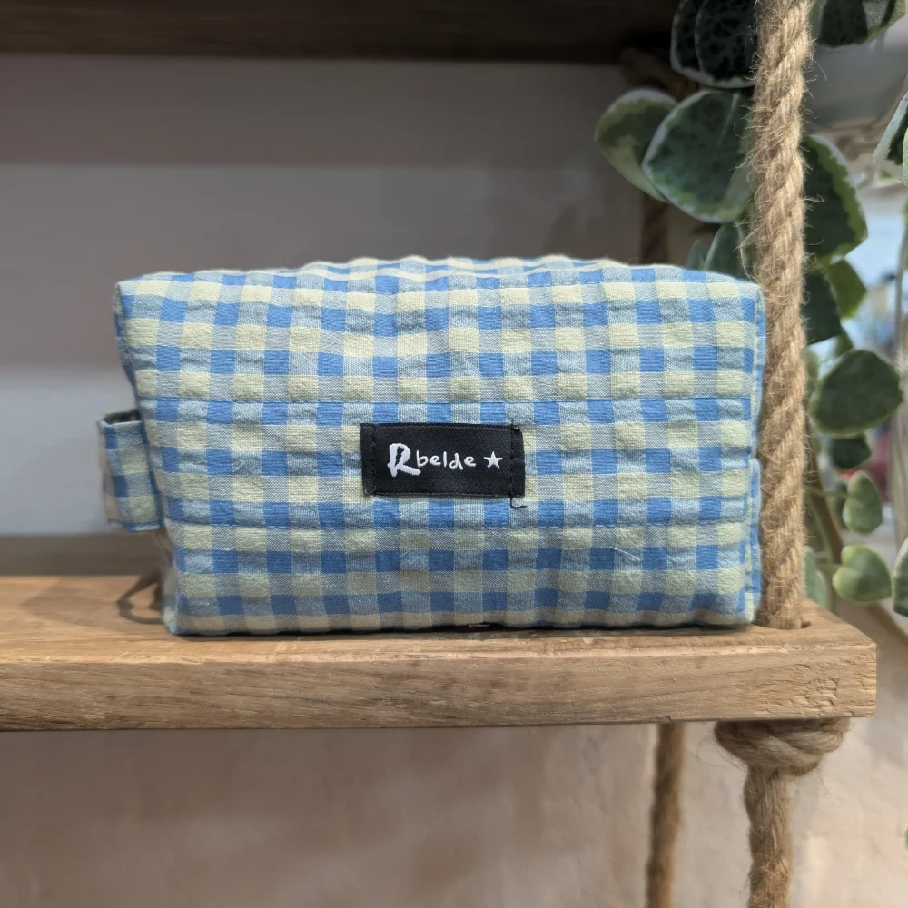 Arrano nezeserra vichy urdin berdea