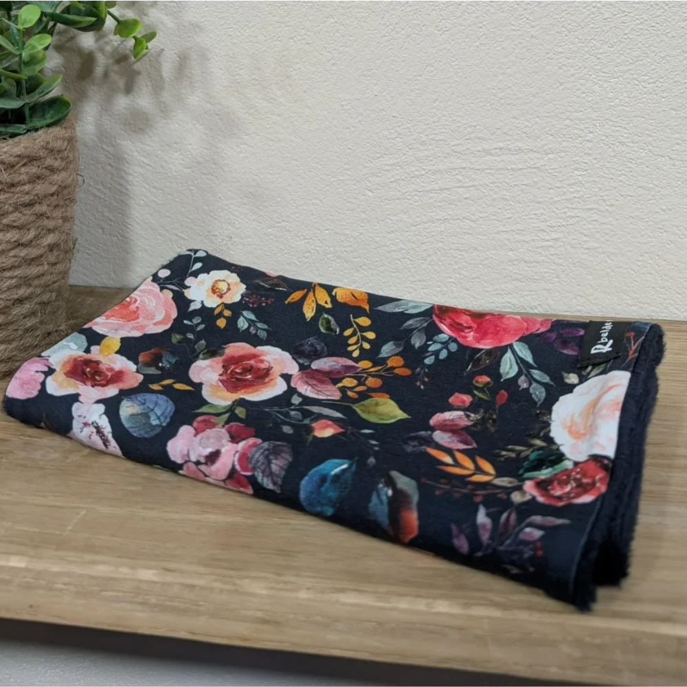 Helduen lepokoa lore handiak