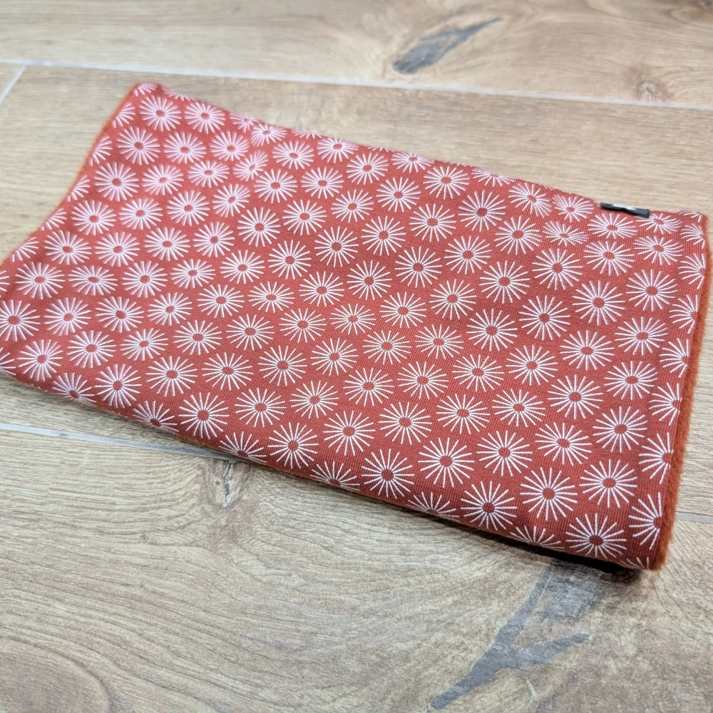 Helduen lepokoa eguzkiak teja