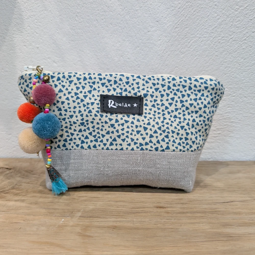 Nezeser Maravillas triangulo urdinak