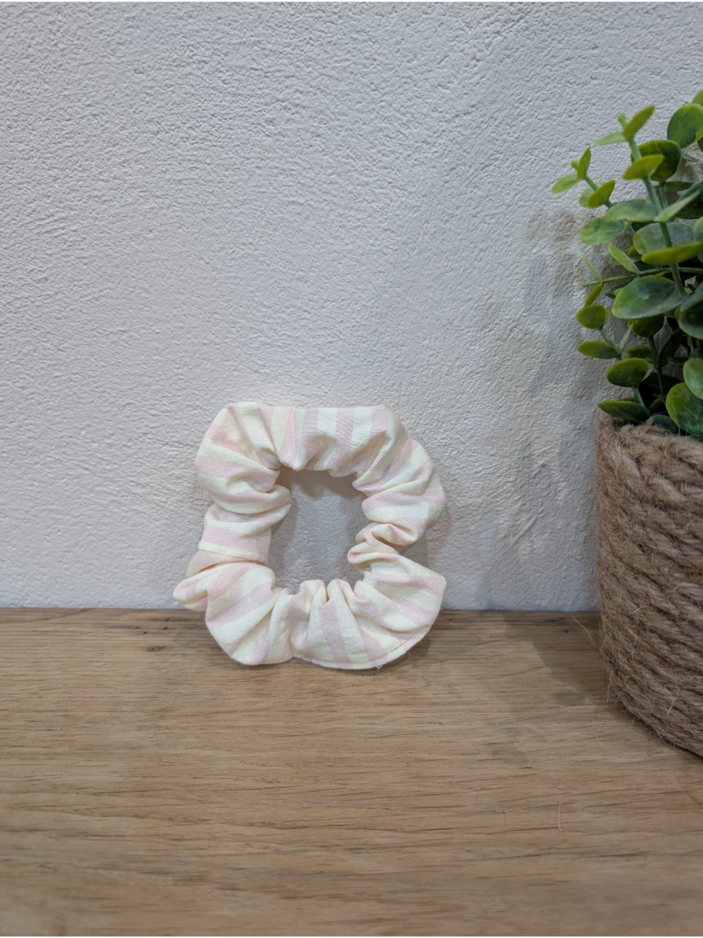 Koletero marradun arroxa hori pastel